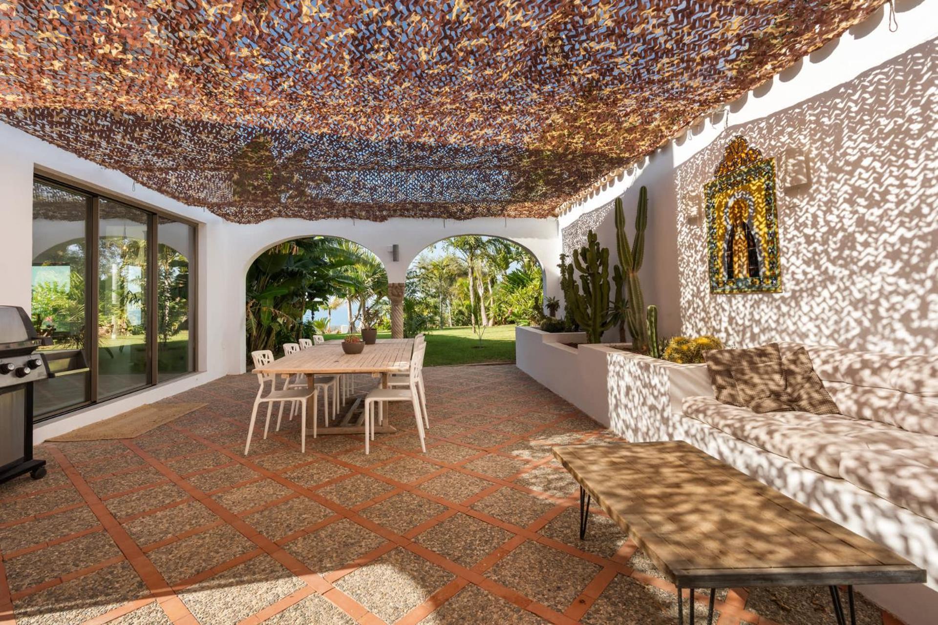 Bed & Breakfast In Villa Eden Palm Benalmadena Exterior photo
